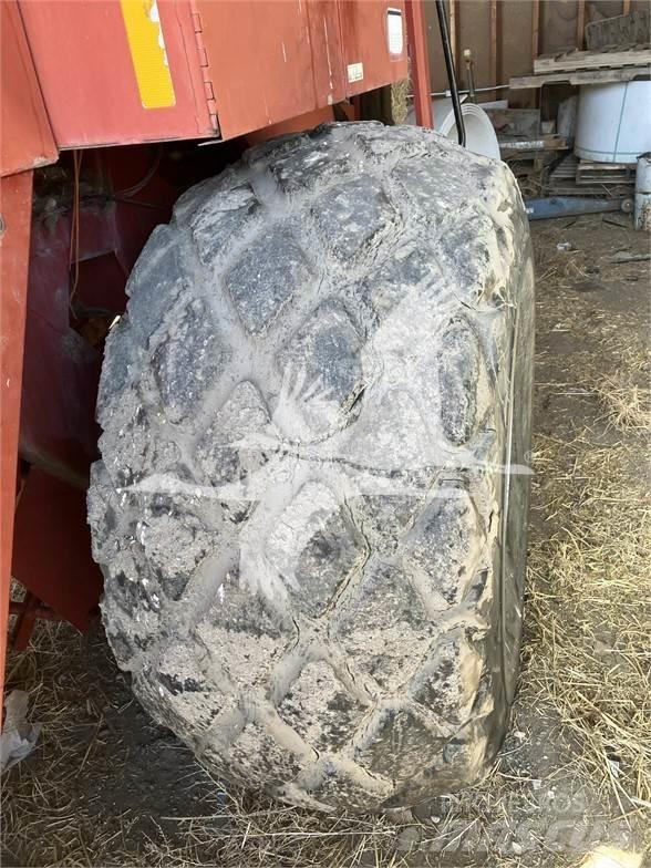 Case IH 8580 Küp balya makinalari