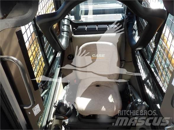 CASE SV300 Skid steer loderler