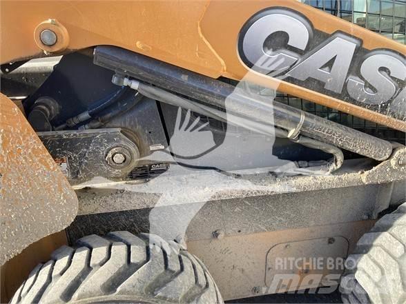 CASE SV300 Skid steer loderler