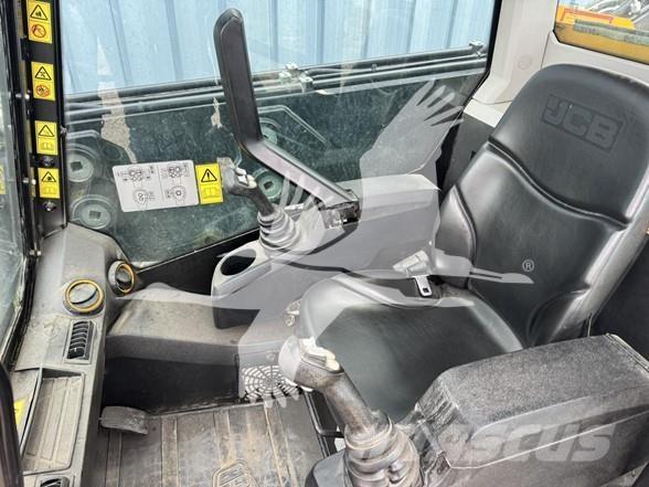 JCB 3TS-8T Skid steer loderler