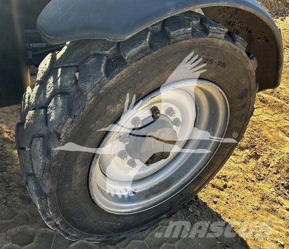 JLG G6-42A Teleskopik yükleyiciler