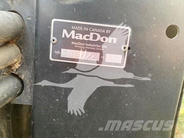 MAC DON FD70 Biçerdöver kafaları