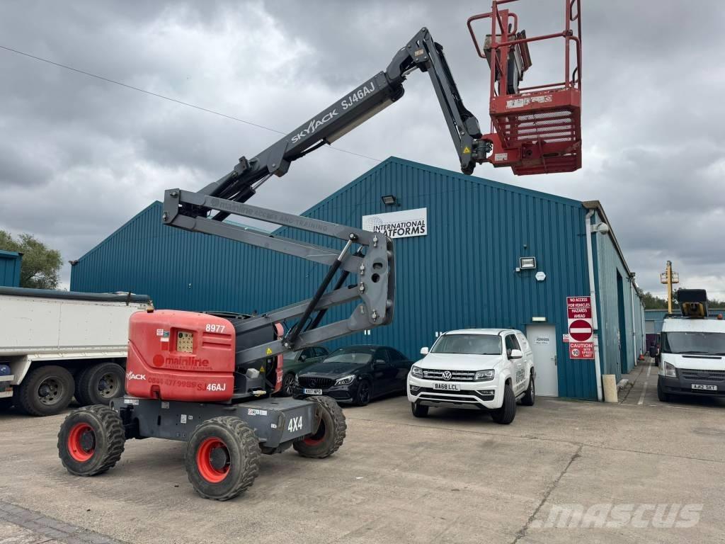 SkyJack SJ 46 AJ Körüklü personel platformları