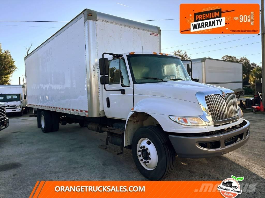 International 4300 Kapali kasa kamyonlar