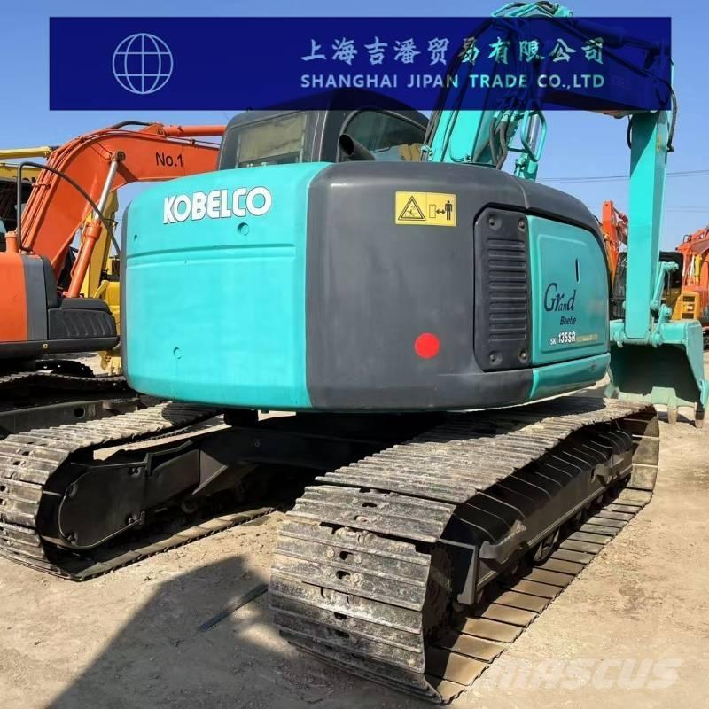 Kobelco SK 135 SR Paletli ekskavatörler