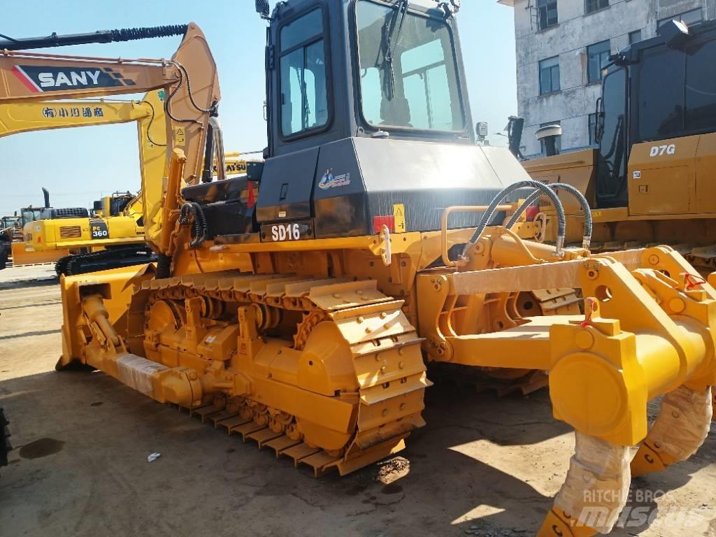 Shantui SD 16 Paletli dozerler
