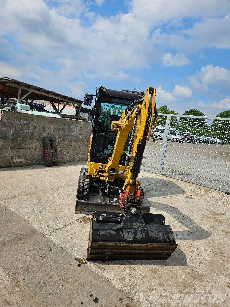 CAT 301.8 Mini ekskavatörler, 7 tona dek