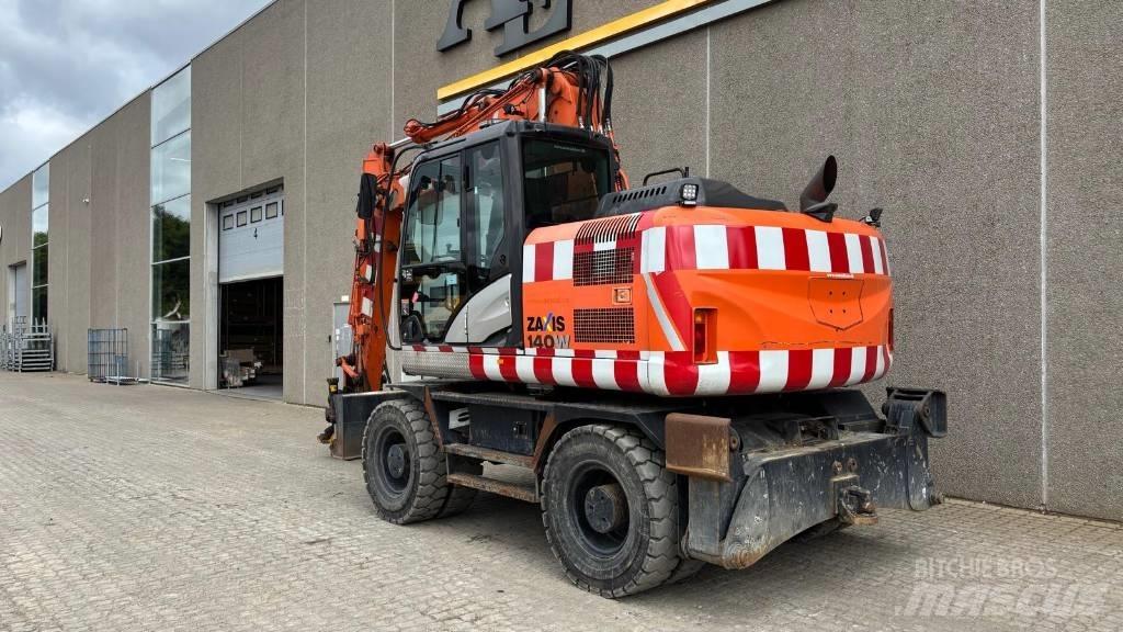 Hitachi ZX 140 W-5 Lastik tekerli ekskavatörler