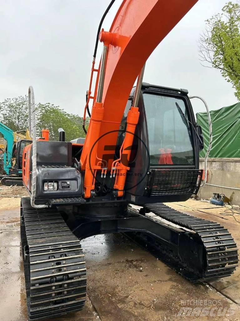 Hitachi ZX 120-6 Midi ekskavatörler 7 - 12 t