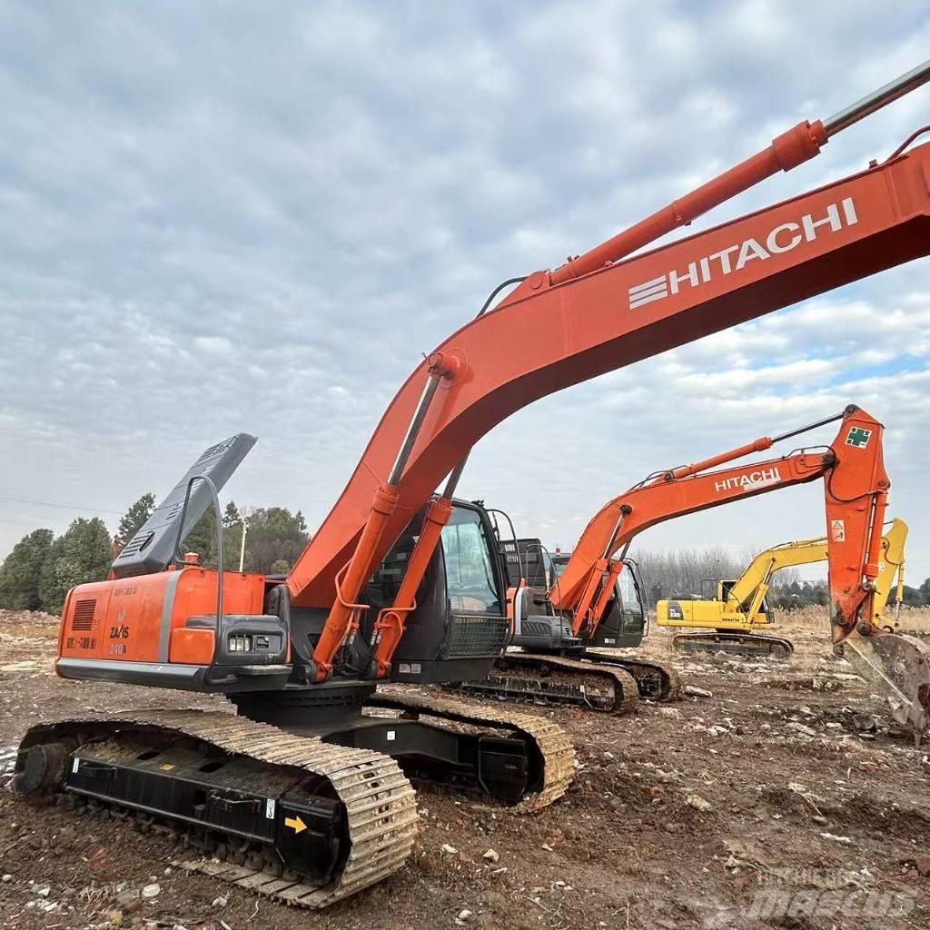 Hitachi ZX 240 Paletli ekskavatörler