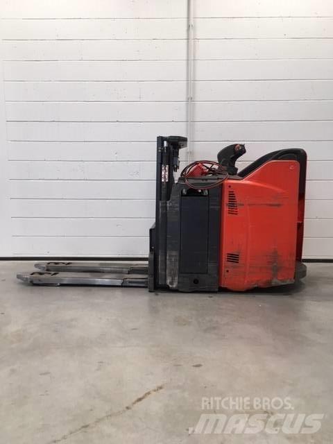 Linde D12HPSP/133 Akülü depo ekipmanları