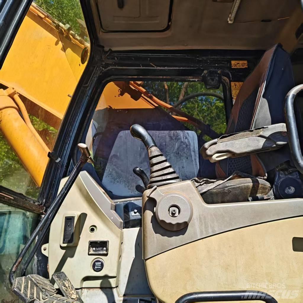 Hyundai Robex 305-7 Paletli ekskavatörler