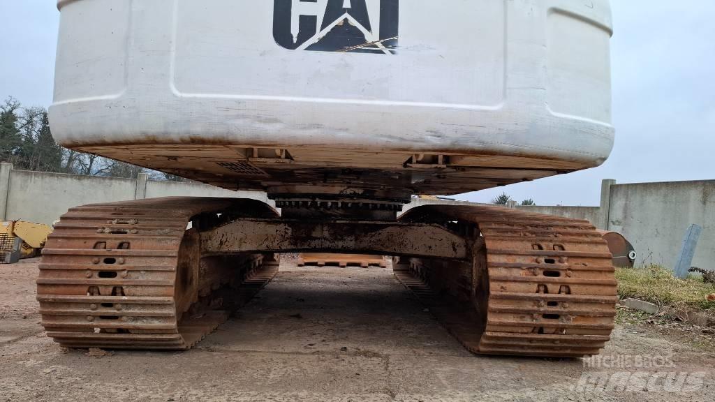 CAT 329 D LN Paletli ekskavatörler