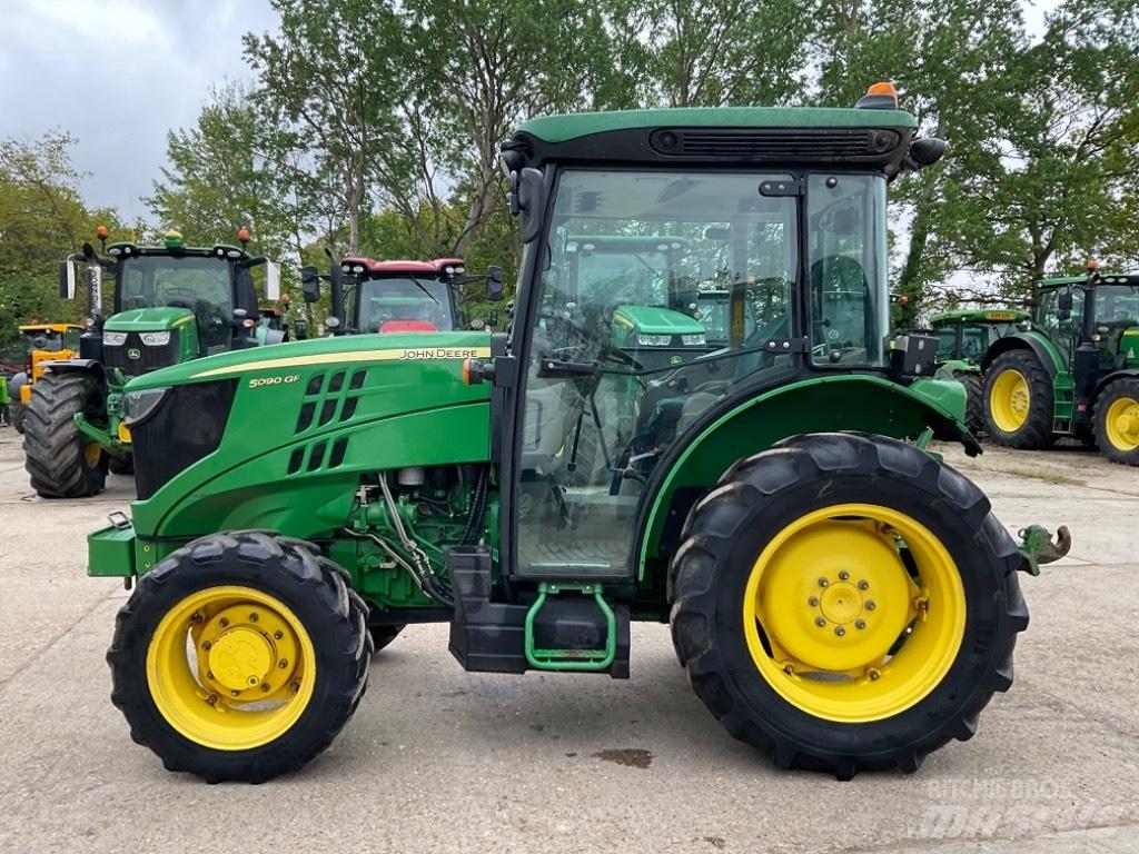 John Deere 5090 GF Traktörler