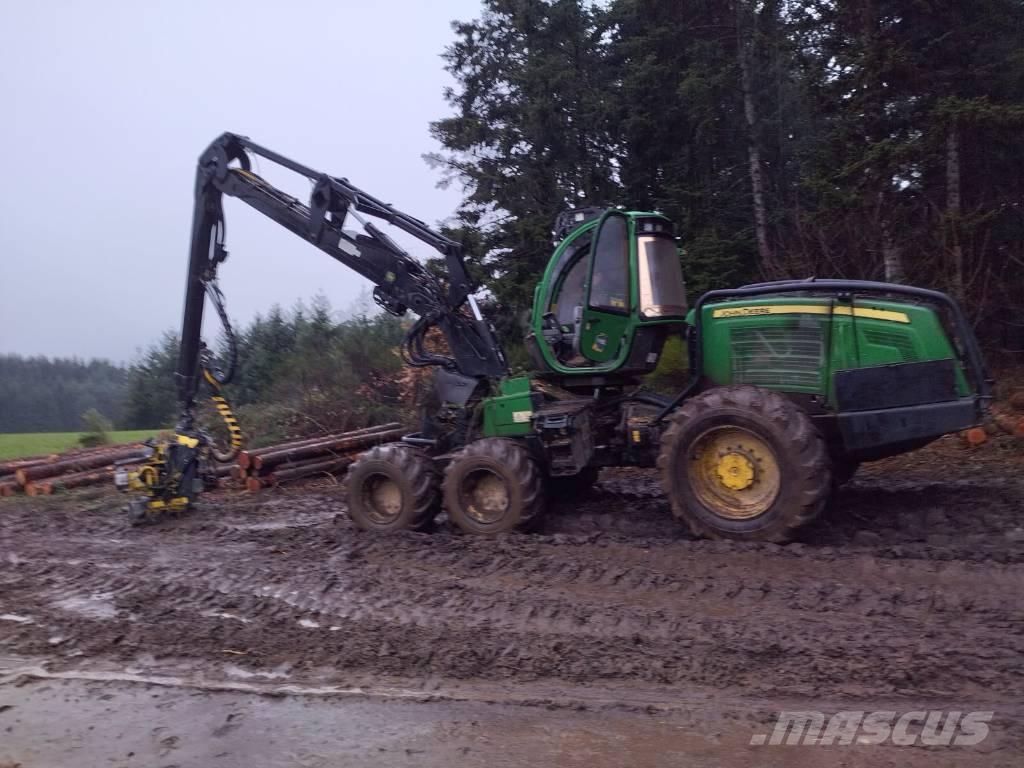 John Deere 1170 E Biçerdöverler