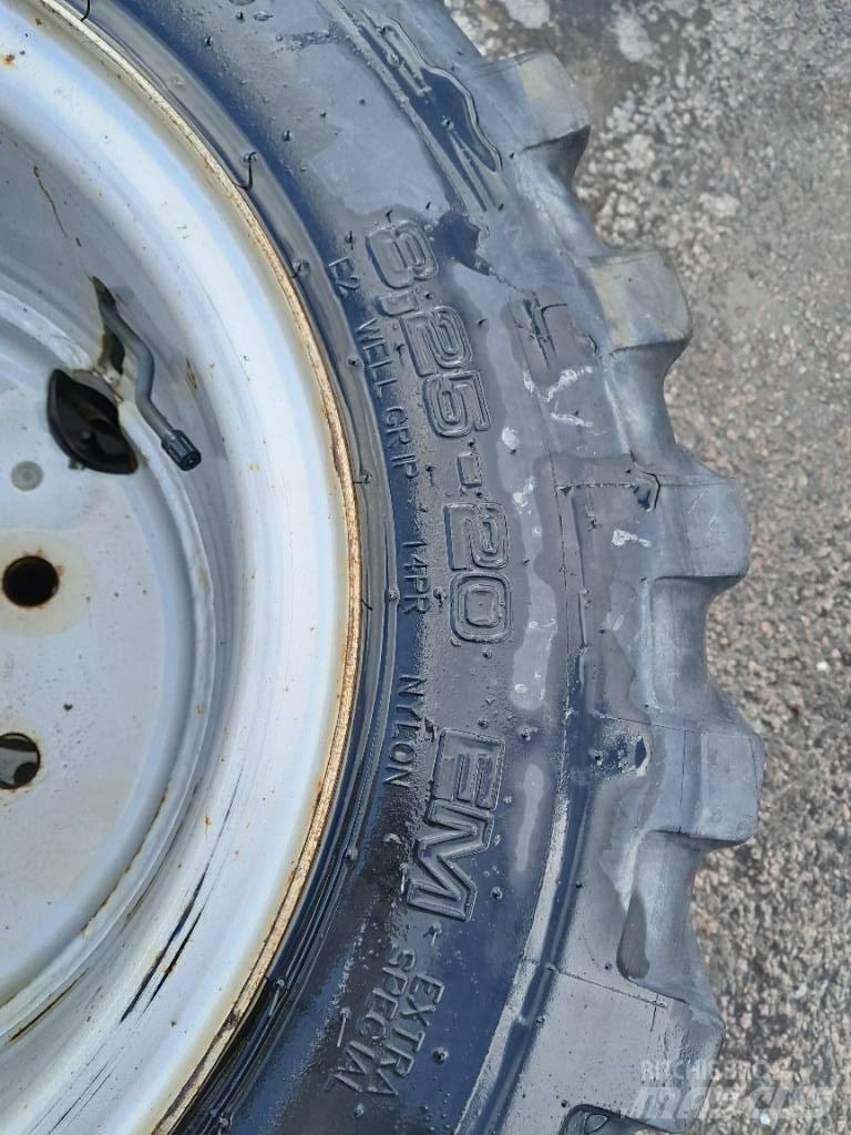 Mitas 8,25-20 Hjul Tekerlekler
