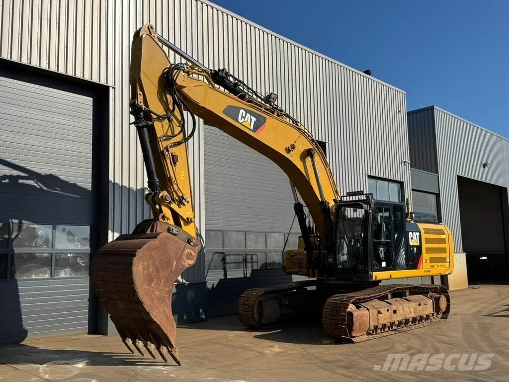 CAT 336FL XE Paletli ekskavatörler