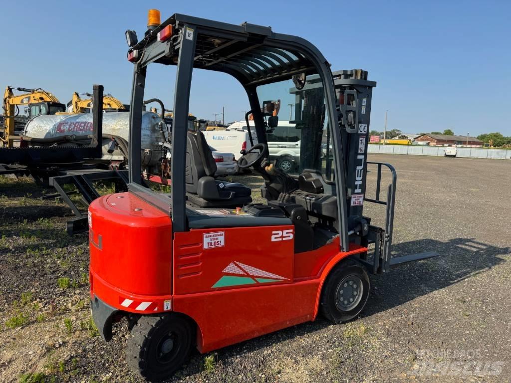 Heli CPD 25 Elektrikli forkliftler