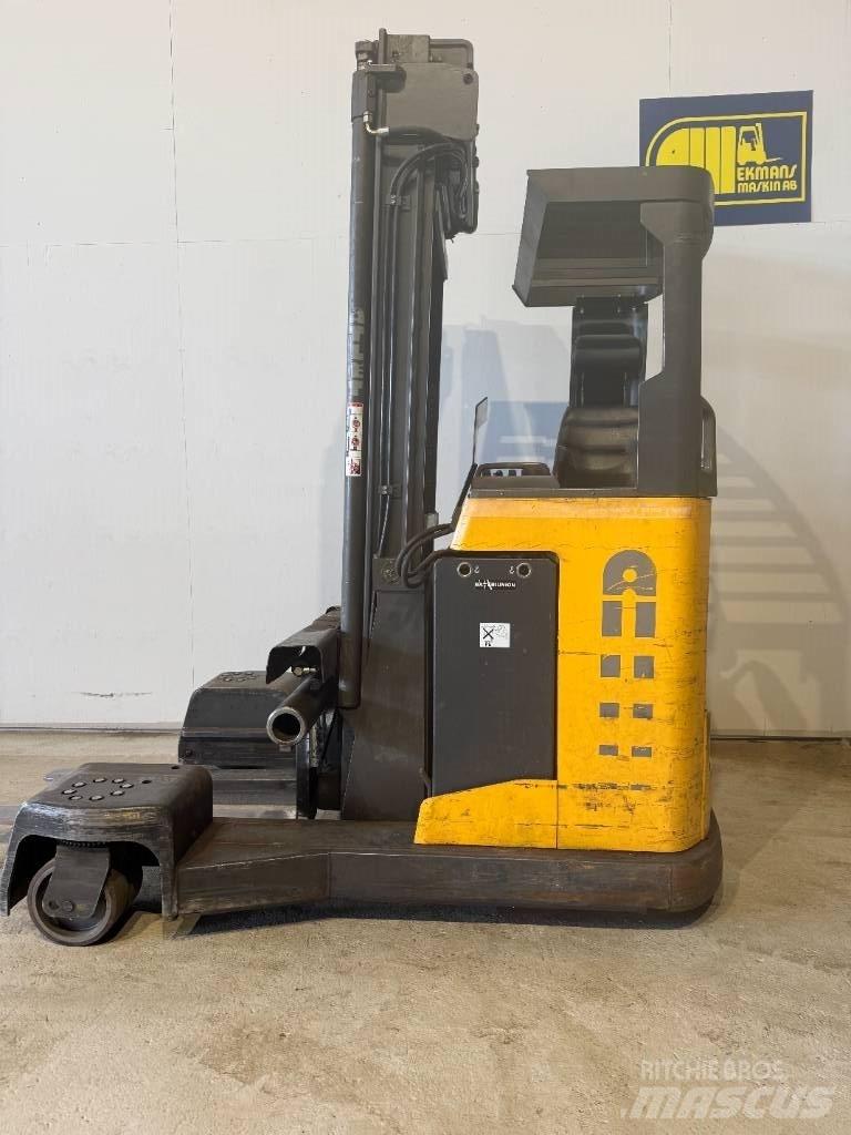 Atlet truck UFS250 4 yönlü reach truck