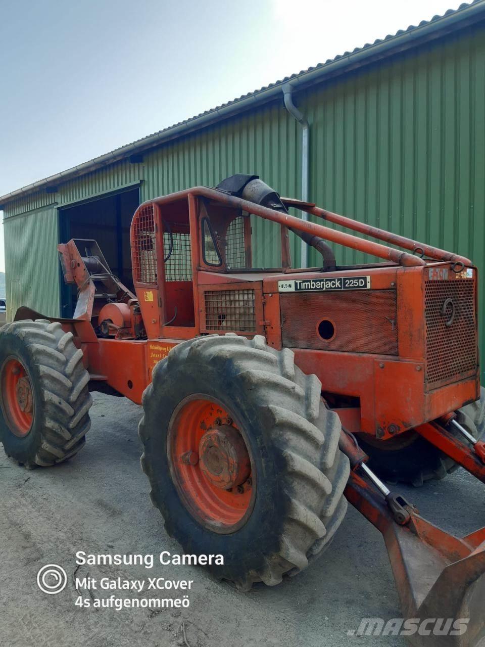 Timberjack 225 D Sürütücüler