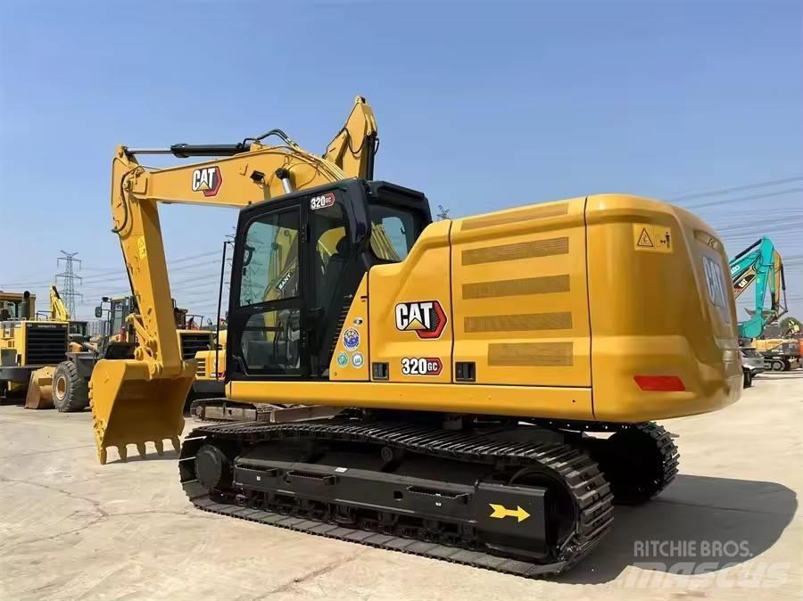 CAT 320 GC Paletli ekskavatörler