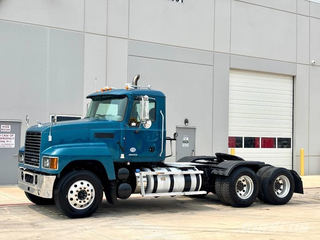 Mack Pinnacle Çekiciler