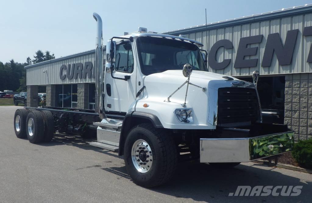 Freightliner 114 SD Çekiciler