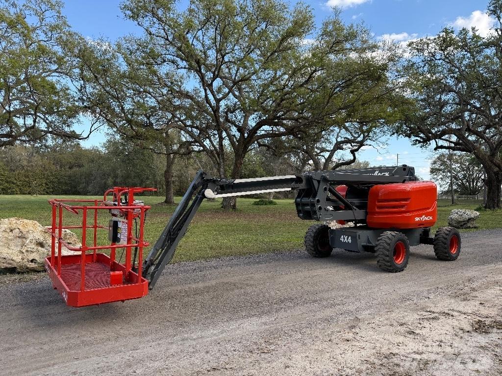 SkyJack SJ 63 AJ Körüklü personel platformları