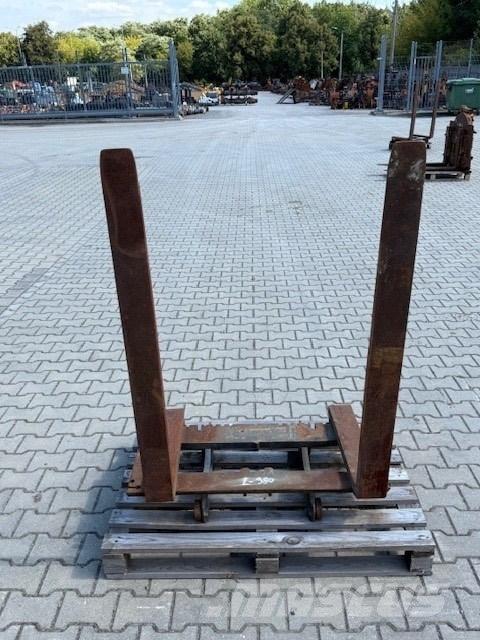 Volvo USED FORKS Çatallar