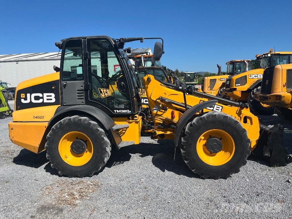 JCB TM 320 S Tarimsal teleskopik yükleyiciler