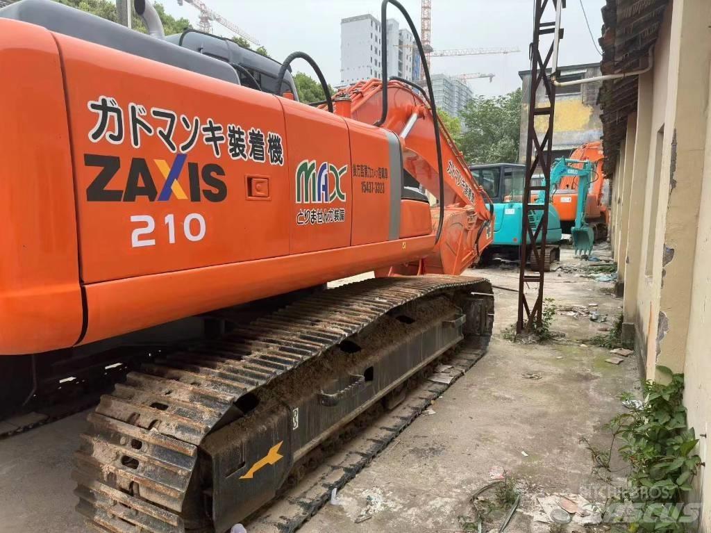 Hitachi ZX 210 Paletli ekskavatörler