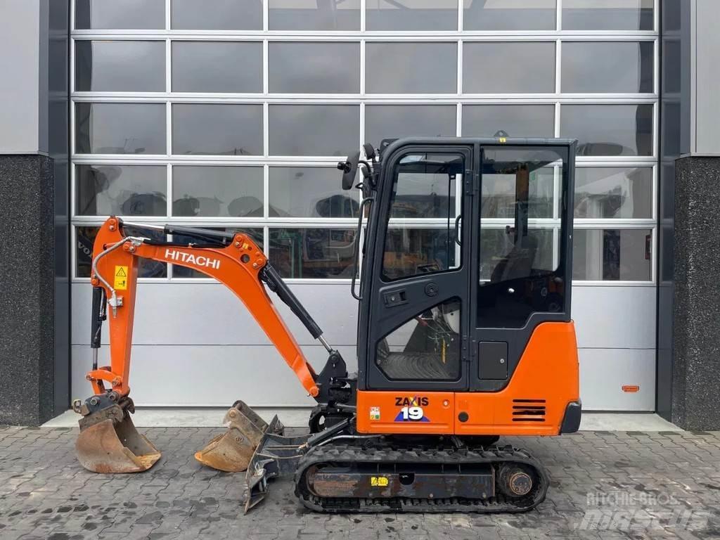 Hitachi ZX19-6 Mini ekskavatörler, 7 tona dek