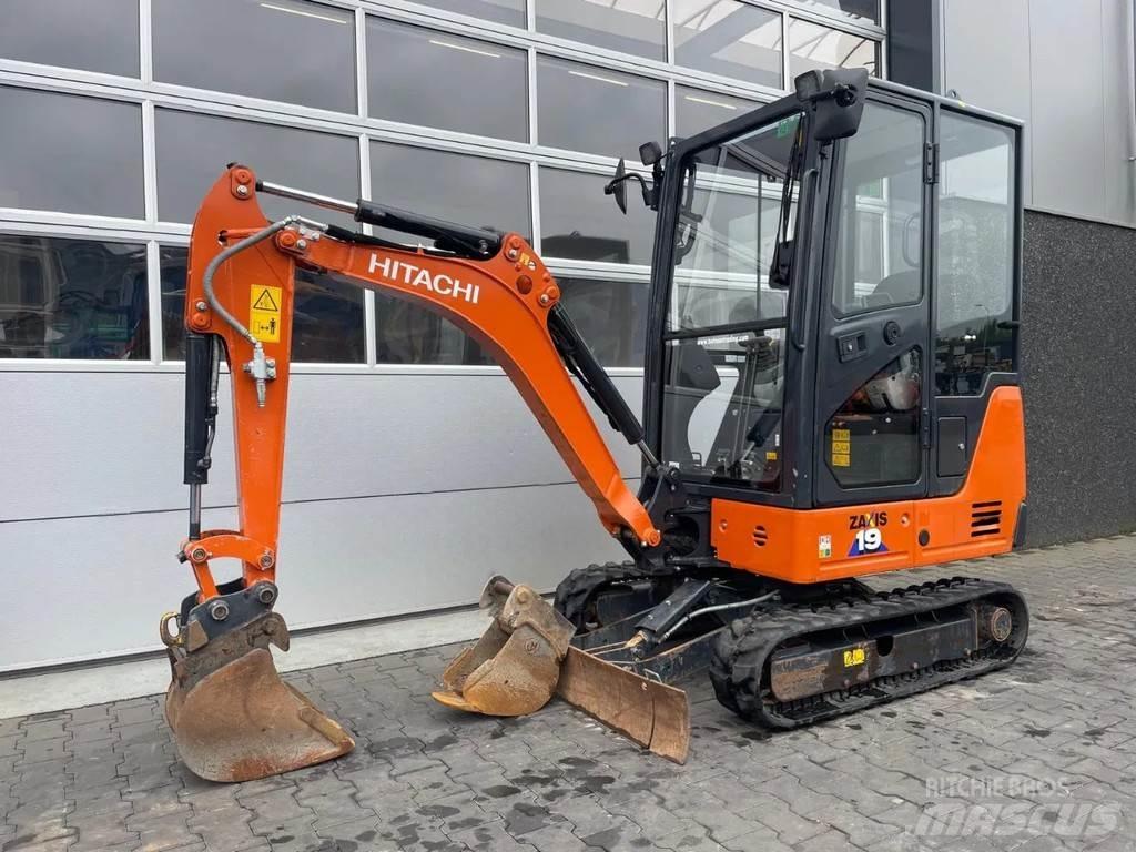 Hitachi ZX19-6 Mini ekskavatörler, 7 tona dek
