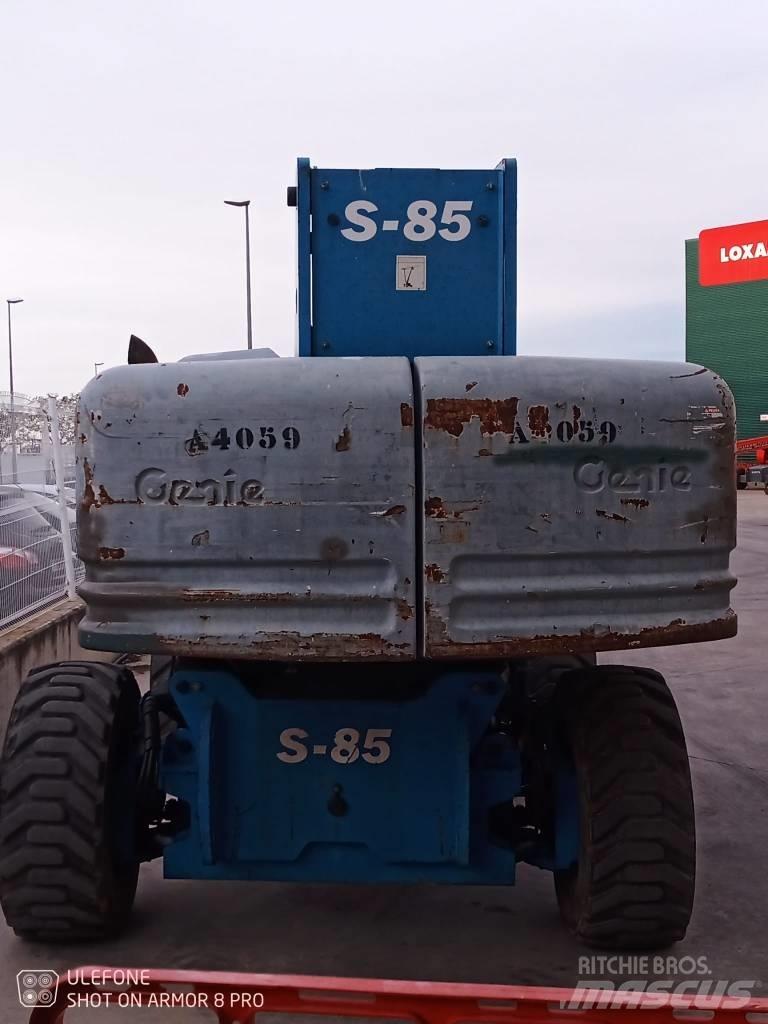 Genie S 85 Teleskopik personel platformları