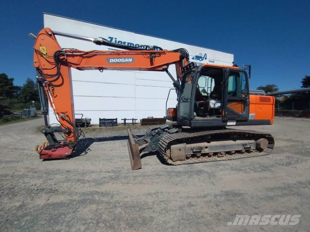 Develon DX 180 LC-5 Paletli ekskavatörler