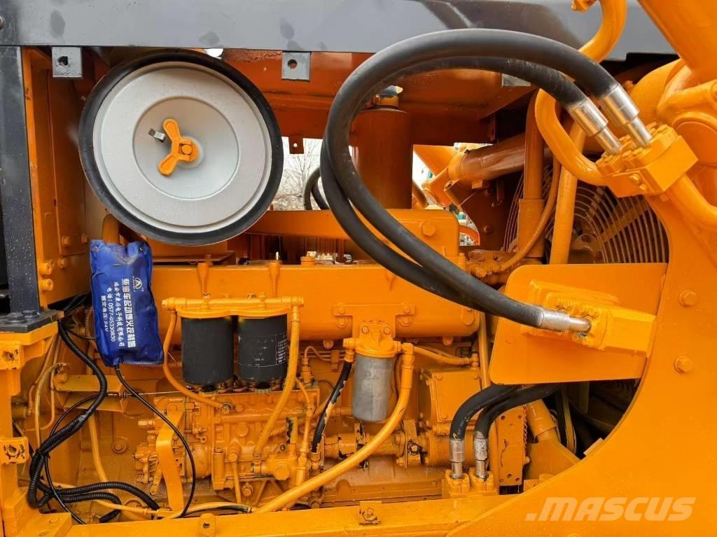 Shantui SD 16 Paletli dozerler