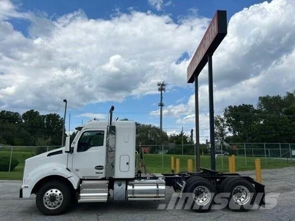 Kenworth T880 Çekiciler
