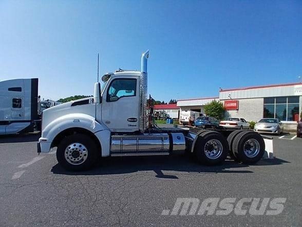 Kenworth T880 Çekiciler