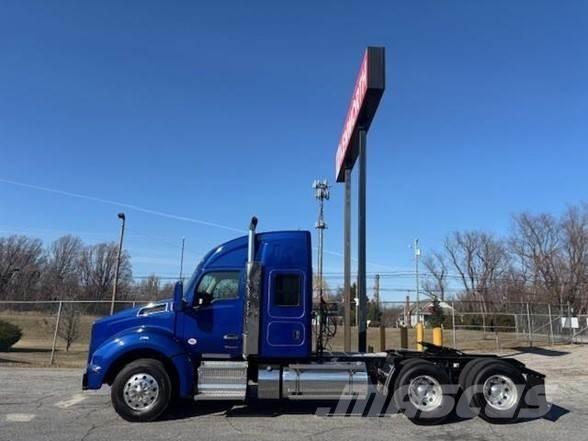Kenworth T880 Çekiciler