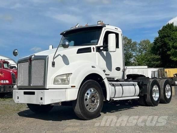 Kenworth T880 Çekiciler