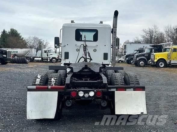 Kenworth T880 Çekiciler