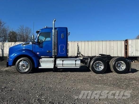 Kenworth T880 Çekiciler
