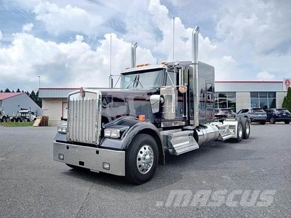 Kenworth W900L Çekiciler
