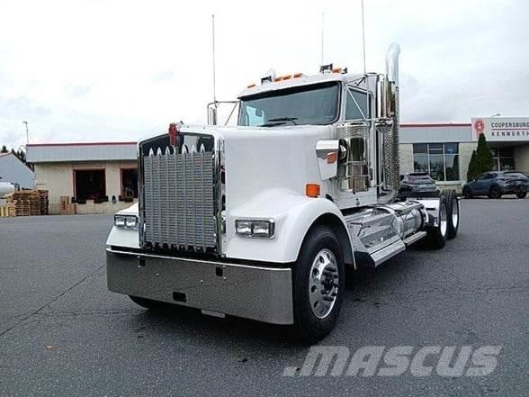 Kenworth W900L Çekiciler
