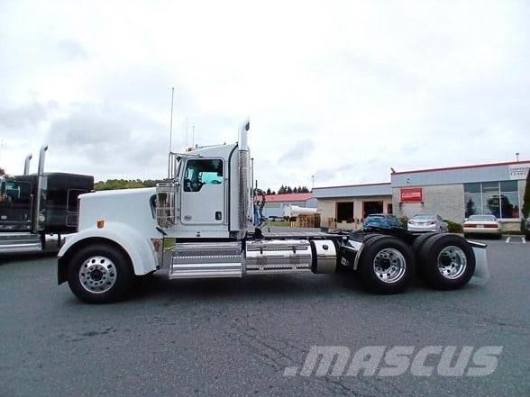 Kenworth W900L Çekiciler