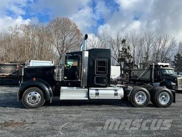 Kenworth W900L Çekiciler