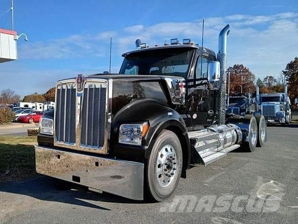 Kenworth W990 Çekiciler