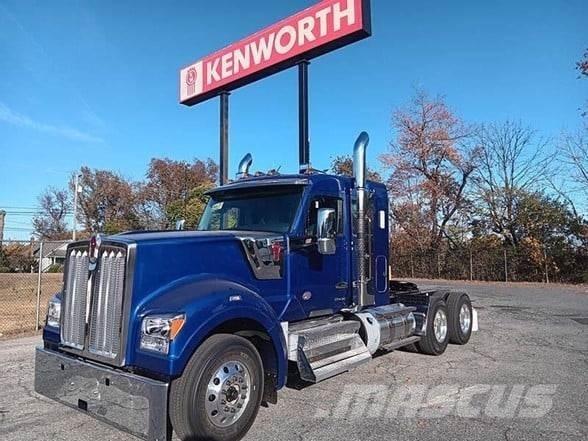 Kenworth W990 Çekiciler