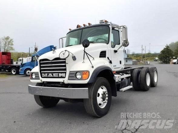 Mack GRANITE CV713 Çekiciler