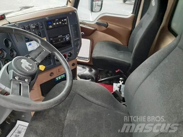 Mack GRANITE GU713 Damperli kamyonlar
